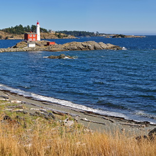 Victoria - Fishgard Lighthouse